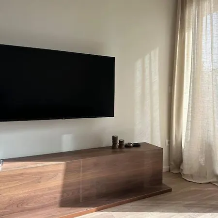 Ral 02 Apartment
