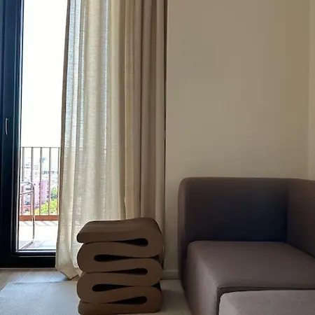 Ral 02 Apartment *